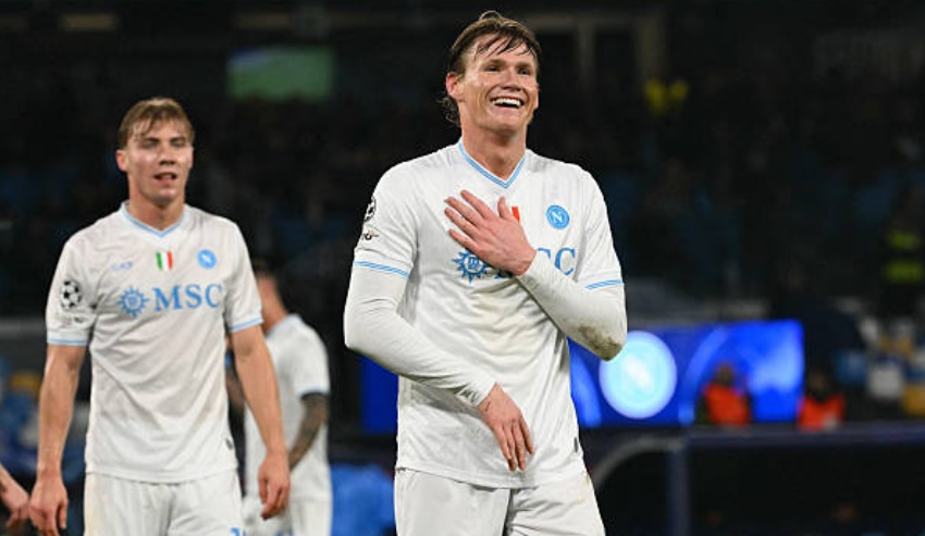 McTominay rực sáng, Napoli nuôi hy vọng đi tiếp