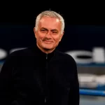 Mourinho gạt bỏ thành tích toàn thắng, hết lời ca ngợi Ajax