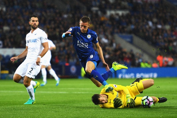 01h45 ngày 15/09, Club Brugge vs Leicester City: Chờ đợi gì ở “Bầy cáo”?