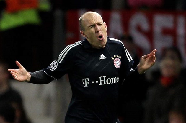 10 máy làm bàn xuất sắc nhất lịch sử vòng knock-out Champions League: Kèo trái 1 màu