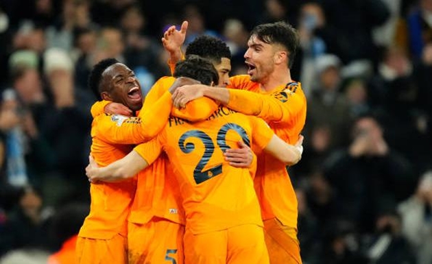 5 điểm nhấn Man City 2-3 Real: “Nhà vua” vượt khó; Sự cô đơn của Haaland