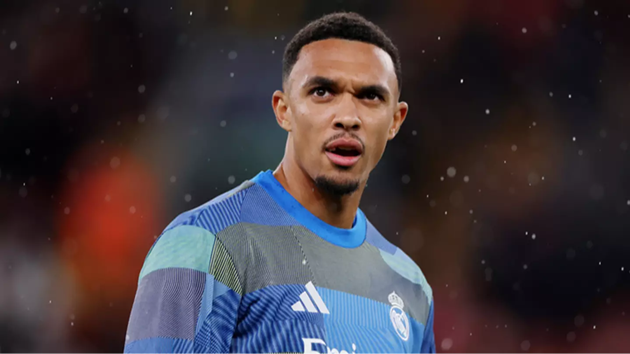 Alexander-Arnold bị la ó ở Anfield: Phản ứng lạnh lùng và lời nhắn gửi Liverpool