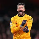 Alisson mỉa mai thể thức mới của Champions League