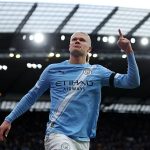 Antonio Conte và “chiếc lồng” phong tỏa Haaland từ giữa sân