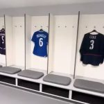 Áo đấu của huyền thoại Real Madrid được treo vĩnh viễn trong phòng thay đồ sân Anfield