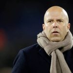 Arne Slot học được gì từ thất bại ở Champions League để thay đổi chiến lược?