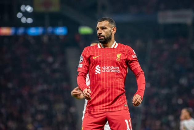 Arne Slot tiết lộ lý do rút Salah ra nghỉ sớm ở trận đấu với RB Leipzig