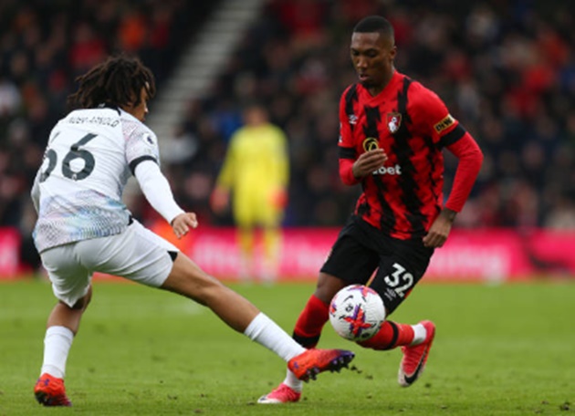 Arnold gửi chiến thư đến Real Madrid