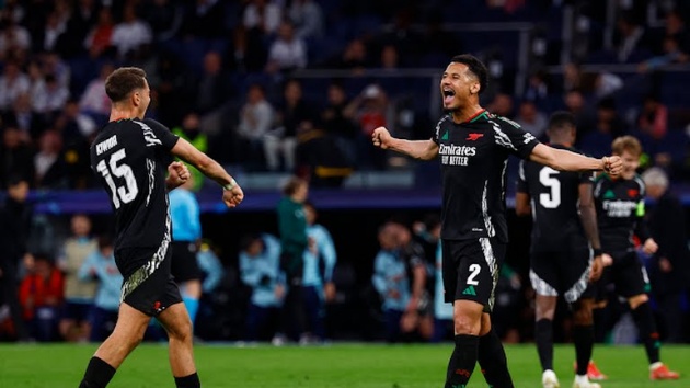 Arsenal khiến cả châu Âu rung chuyển