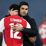 Arteta: Arsenal xứng đáng hơn nhưng thiếu may mắn trong trận đấu với PSG