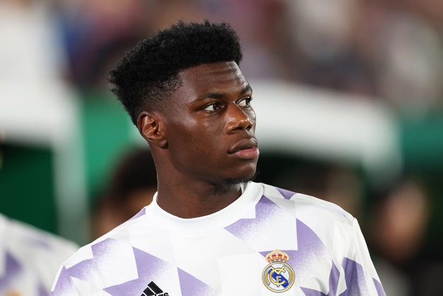 Bản hợp đồng của Real khiến Liverpool trả giá bằng cả mùa giải