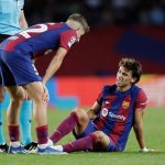 Barca mất hai ngôi sao trước cuộc đối đầu với Napoli