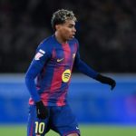 Barcelona đối đầu Eintracht Frankfurt: Câu hỏi về đội hình và chiến thuật của HLV Hansi Flick