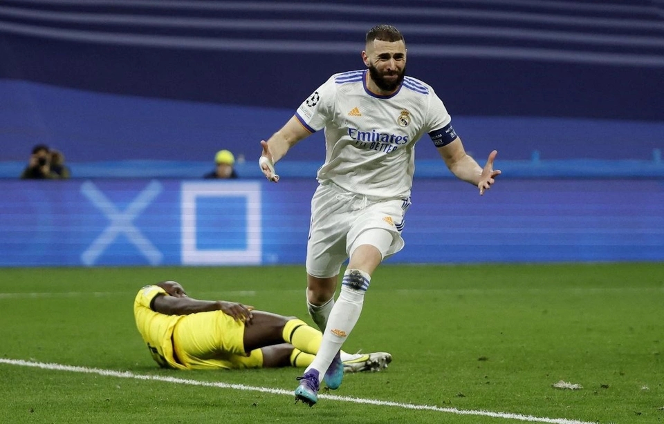 Benzema bám sát kỷ lục của Ronaldo ở knock out Champions League