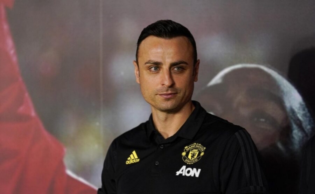 Berbatov đưa ra dự đoán “điên rồ” về cuộc đấu Man Utd với Leipzig