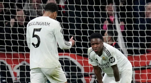 Bức ảnh hơn nghìn lời nói về Bellingham khi Real hạ Atletico