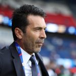 Buffon đưa ra lựa chọn cho cặp đấu Barca vs Inter