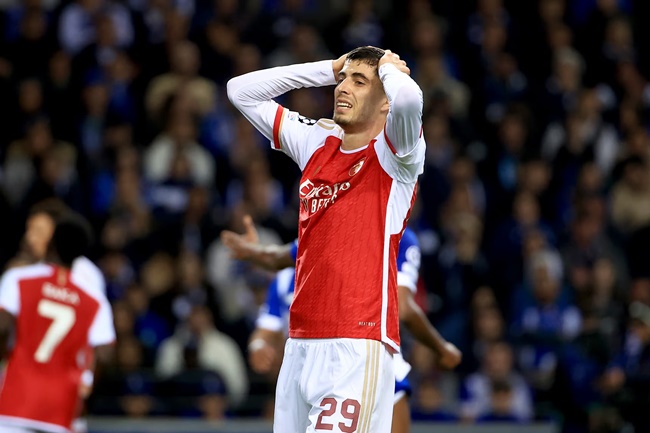 Cái tát cảnh tỉnh Arsenal