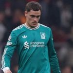 Carragher: “Tới lúc Liverpool loại Wirtz khỏi đội hình”