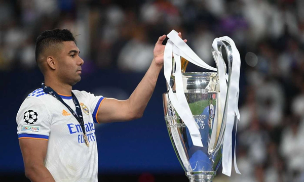 Casemiro phá hỏng kế hoạch của Liverpool