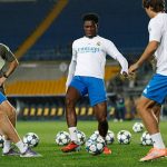 CĐV biến Almaty thành pháo đài cho Real Madrid