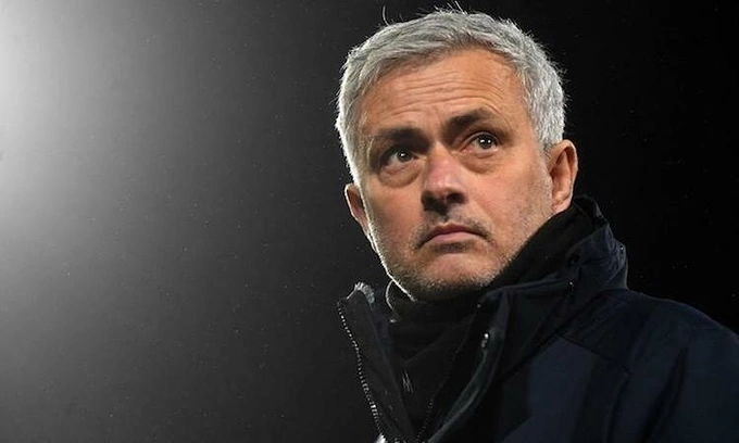 Chân dung Jose Mourinho – Con đường trở thành “Chúa tể hắc ám”