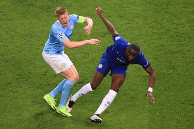 Chelsea gửi tin nhắn đến De Bruyne