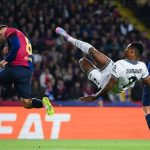 Chống phản công và bóng chết: Nhiệm vụ sống còn với Barca