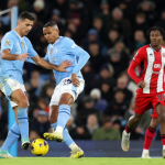 Chuyên gia hiến kế để Ancelotti đánh bại Man City