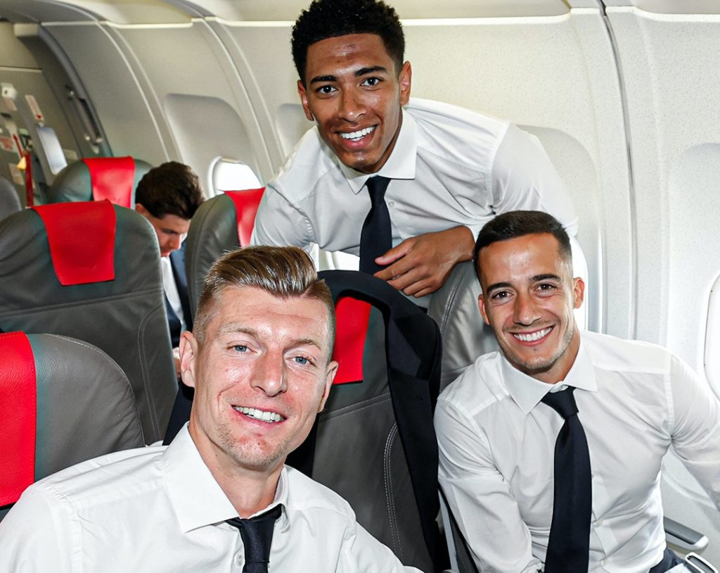 Dàn sao Real Madrid diện đồ bảnh bao đặt chân tới London