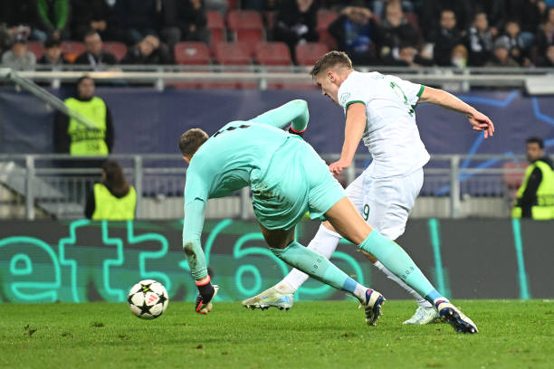 Đập tan hoài nghi, Gyokeres lại bùng nổ mạnh mẽ