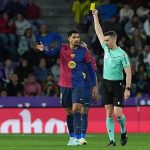 Dấu chấm hết cho Ronald Araujo?