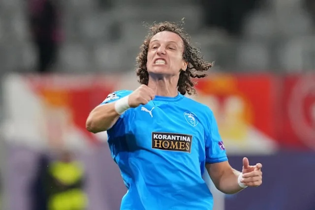 David Luiz ghi bàn ở Champions League sau 8 năm