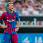 Dirk Kuyt nêu điểm yếu cố hữu của Frenkie de Jong