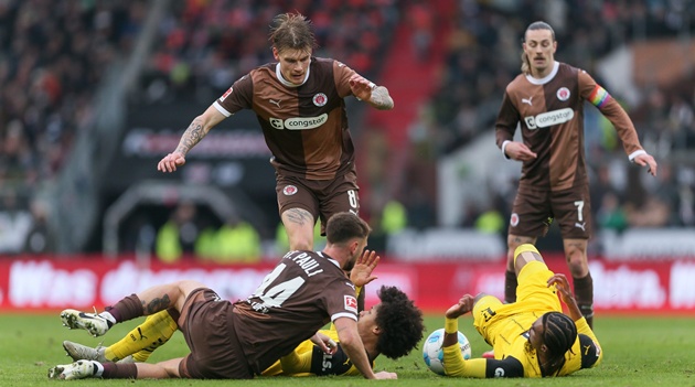 Dortmund nhận hung tin về tân binh đến từ Chelsea trước thềm gặp Lille