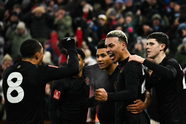 Emery và Aston Villa cần phải làm gì để tiếp tục chinh phục Champions League?