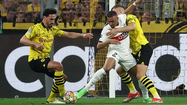 Enrique có cách “tháo xích” cho Mbappe