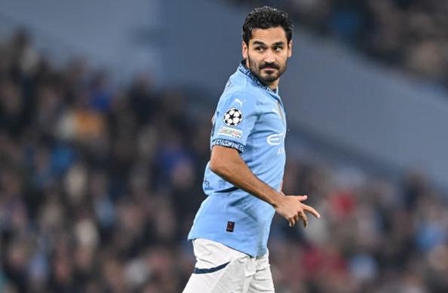 Gundogan bất lực với phong độ của Man City
