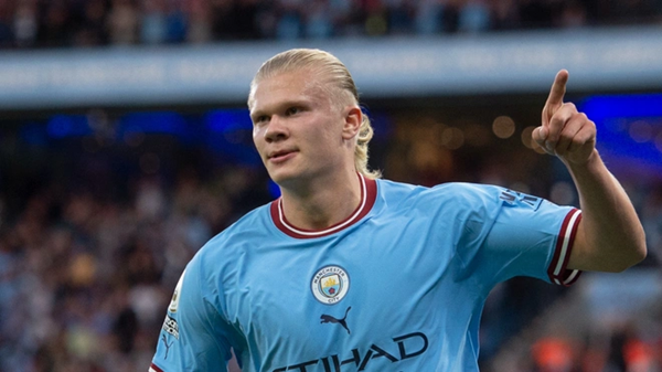 Haaland trêu chọc Sevilla