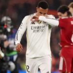 Hai số phận ở Anfield: Bradley thăng hoa, Alexander-Arnold nếm trải cay đắng