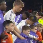 Hành động đẹp của Guler và Huijsen sưởi ấm Anfield trong ngày Real thất bại