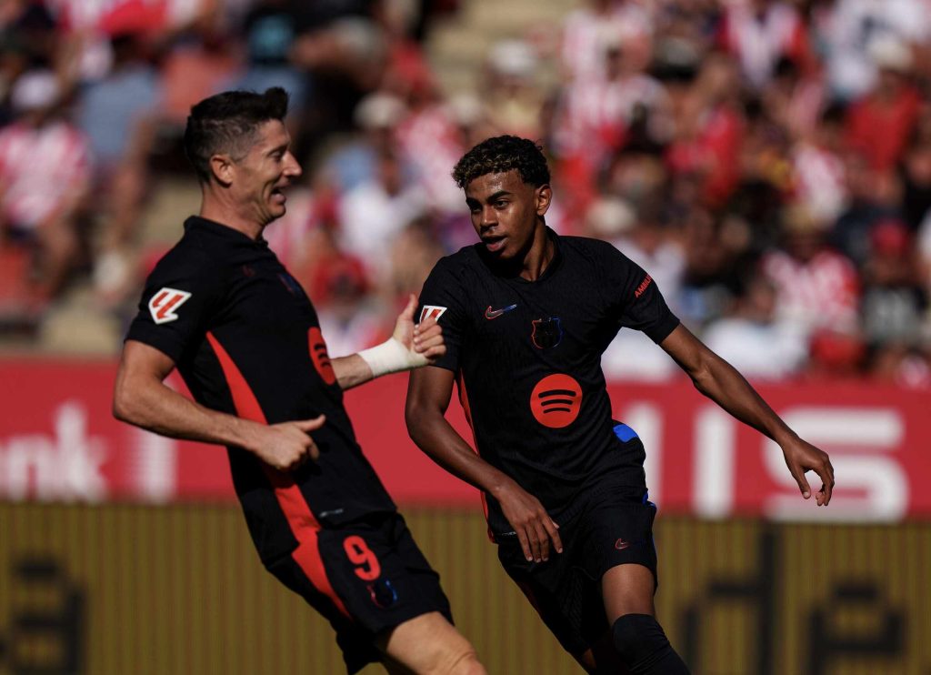 Hansi Flick: Barca đủ sức vô địch Champions League