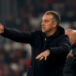 Hansi Flick giúp Barca phá kỷ lục tồn tại 30 năm của Van Gaal