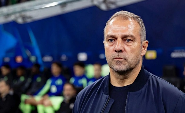 Hansi Flick than phiền về trọng tài sau thất bại của Barcelona