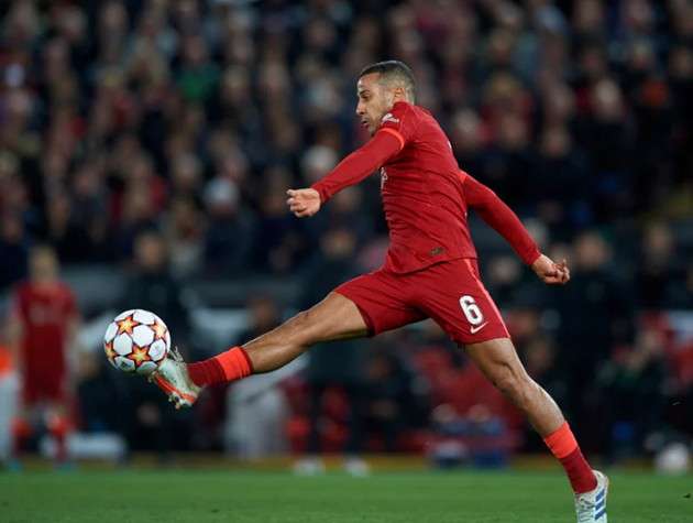 Hargreaves chỉ ra sao Liverpool ở đẳng cấp khác biệt