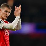 Hargreaves: “Đường chuyền của Odegaard thật sự khó tin”