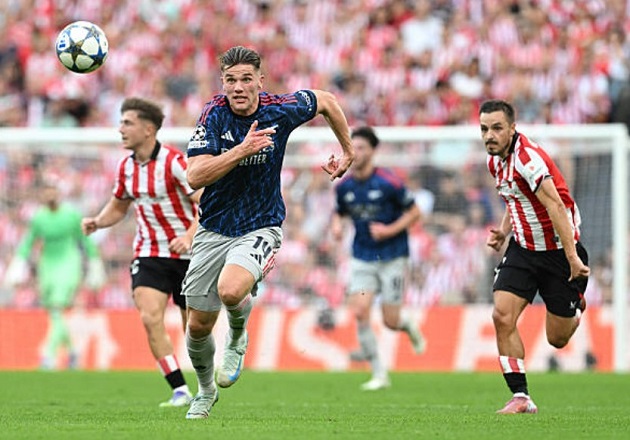 Henry chỉ ra điểm cần cải thiện của Gyokeres