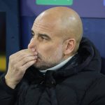 Hình ảnh khốn khổ của Pep gây tò mò