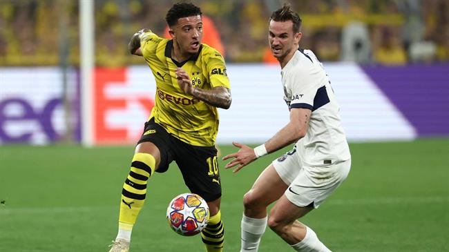 HLV Dortmund: “Sancho luôn xuất sắc như vậy trên sân tập”