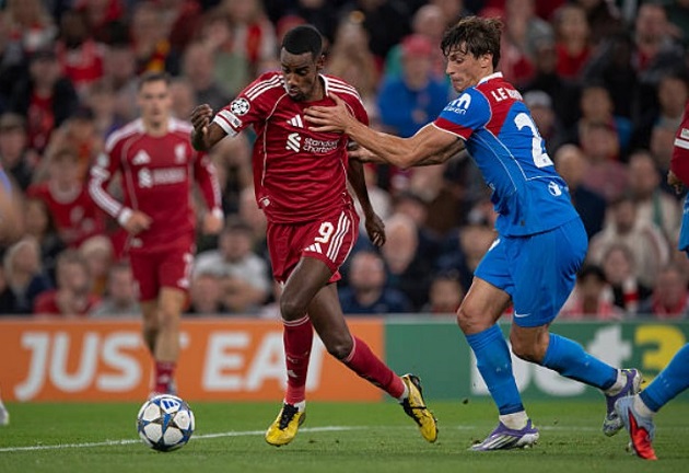 Isak thể hiện thế nào trong ngày ra mắt Liverpool?